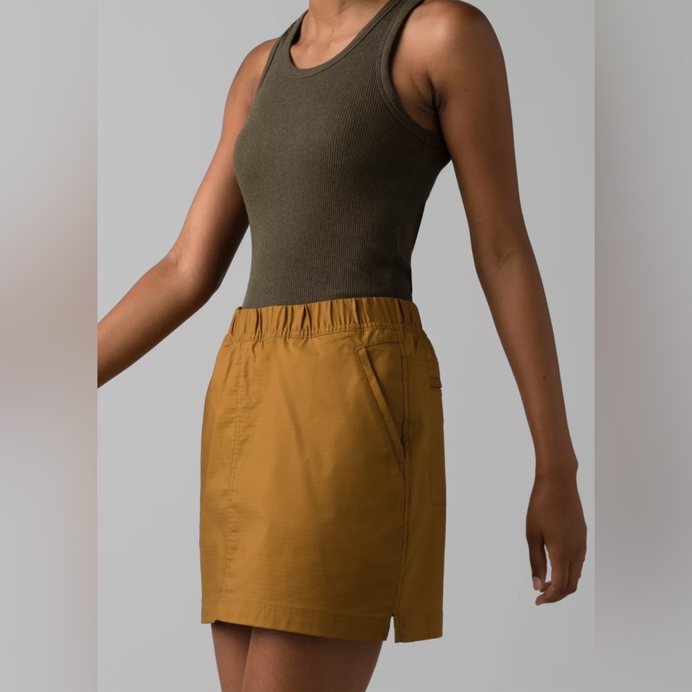 PrAna Double Peak Skort